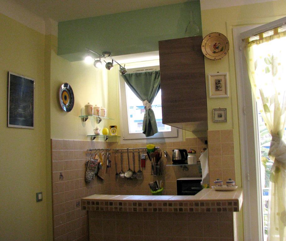 Appartamento in rue Halevy Niza Habitación foto